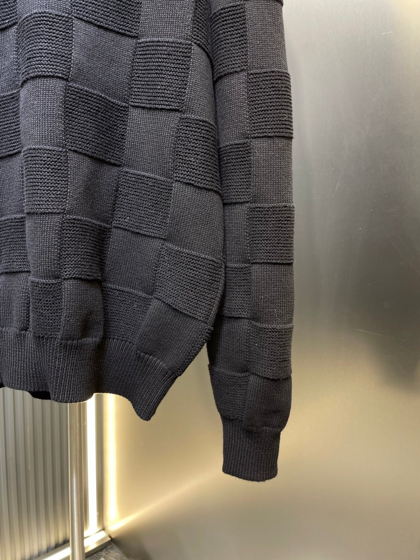 250819 New high-quality sewn checkerboard round-neck knitted sweater