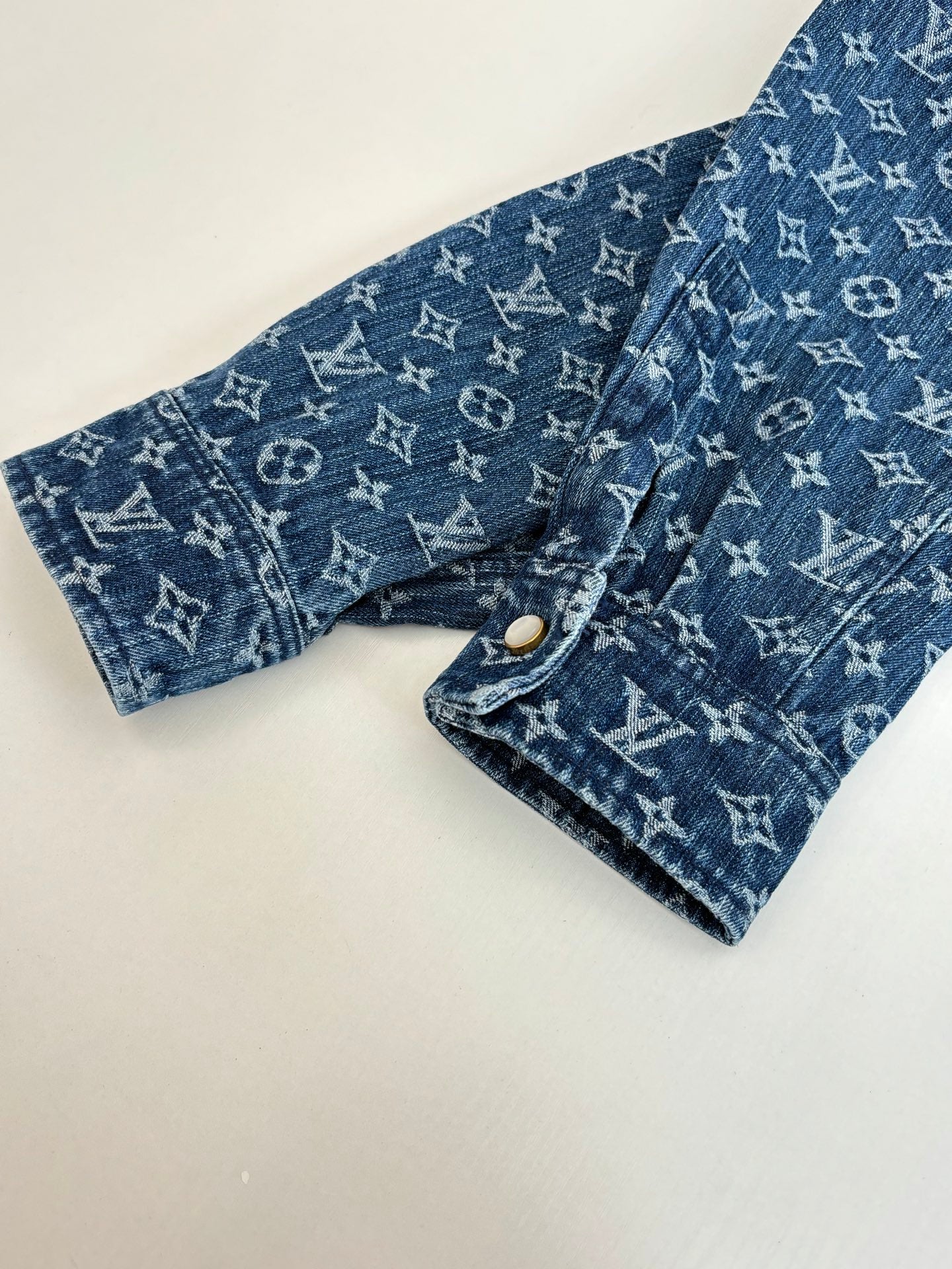 250819 A new high-quality full-printed jacquard denim jacket