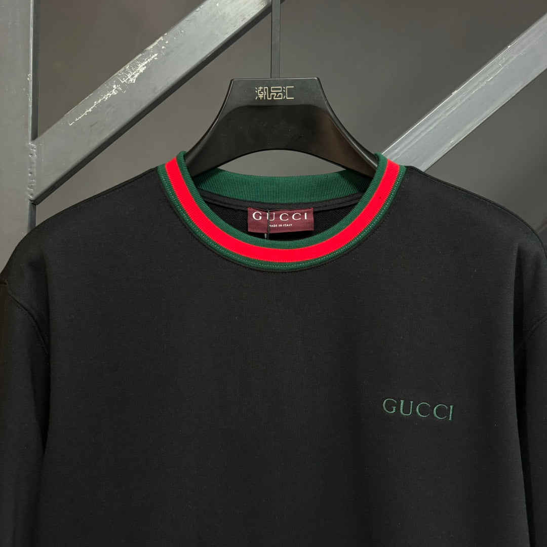 250819 A new high-quality color-blocking classic embroidered sweatshirt