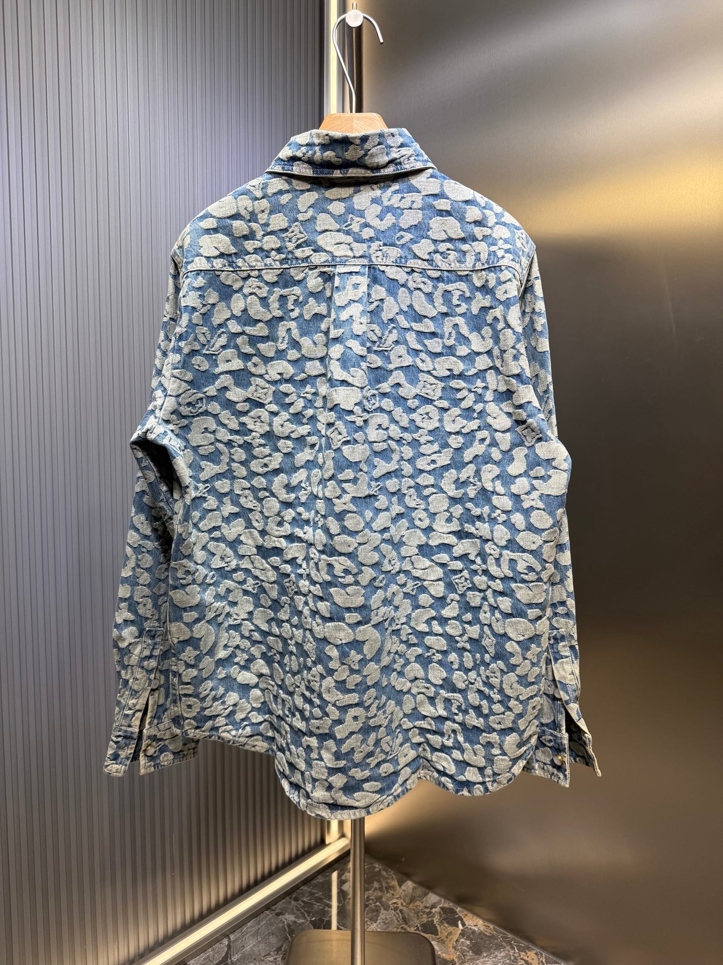 250825 New high-quality leopard-print washed workwear denim jacket