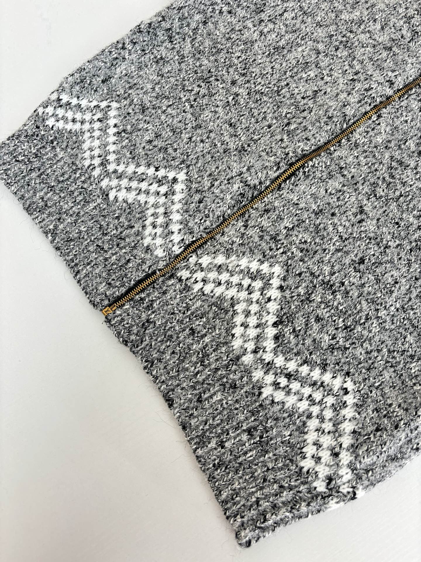 250825 New high-quality sailboat fishing yarn knitted zipper sweater coat