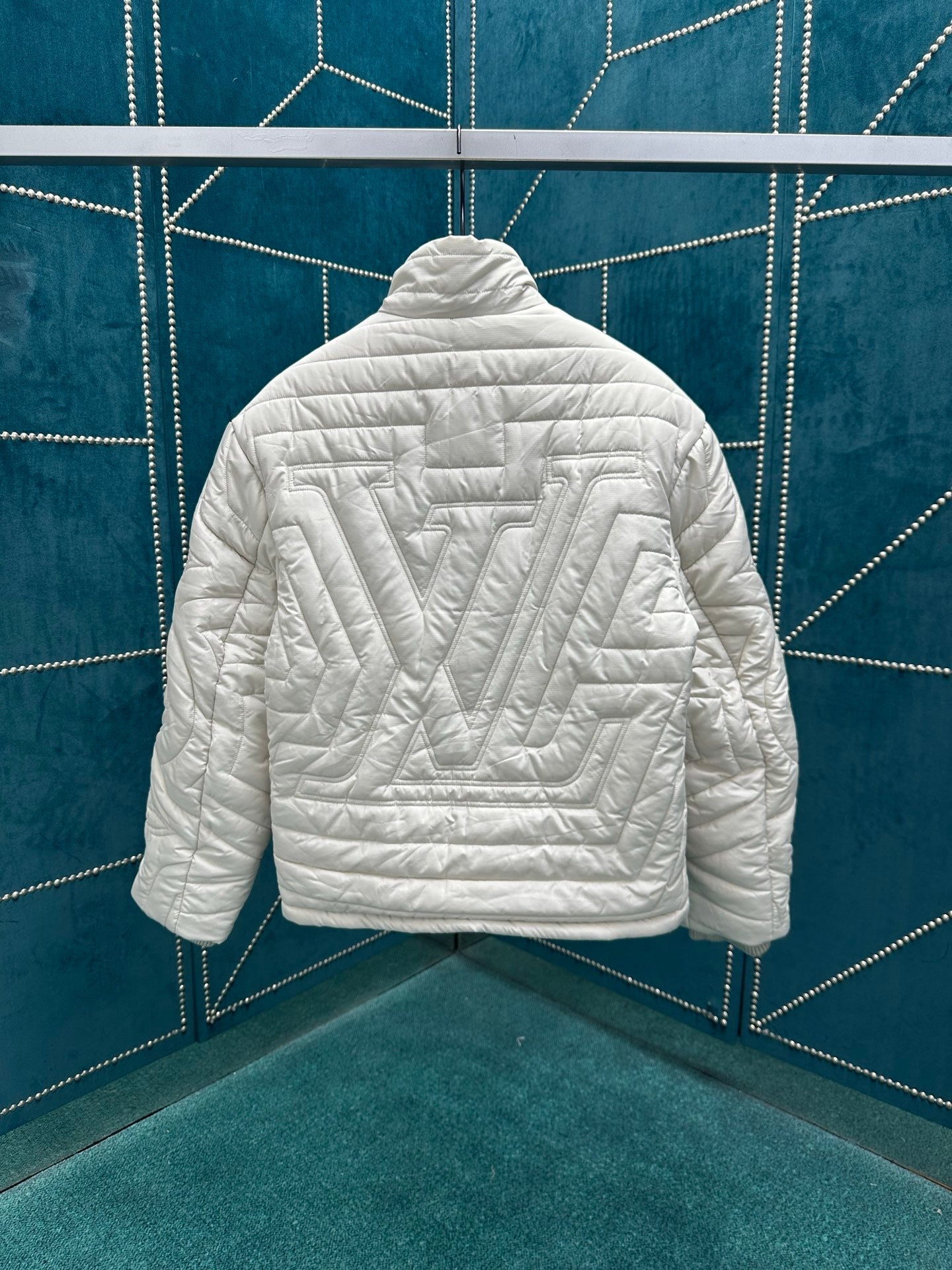 250825 New high-quality tear-resistant down jacket made of high-tech fabric