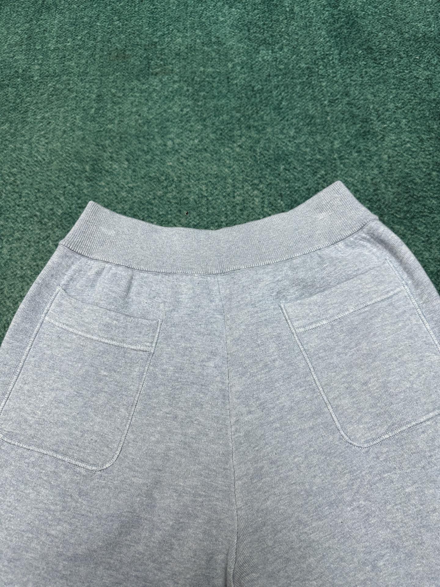 250825 New high-quality, thick, double-sided sports trousers