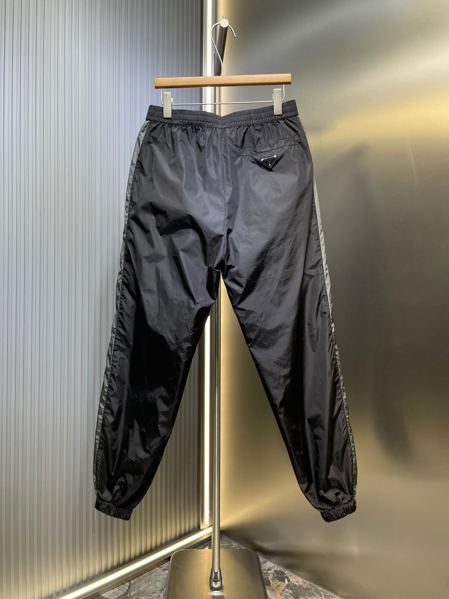 250825 New high-quality recycled nylon sportswear pants