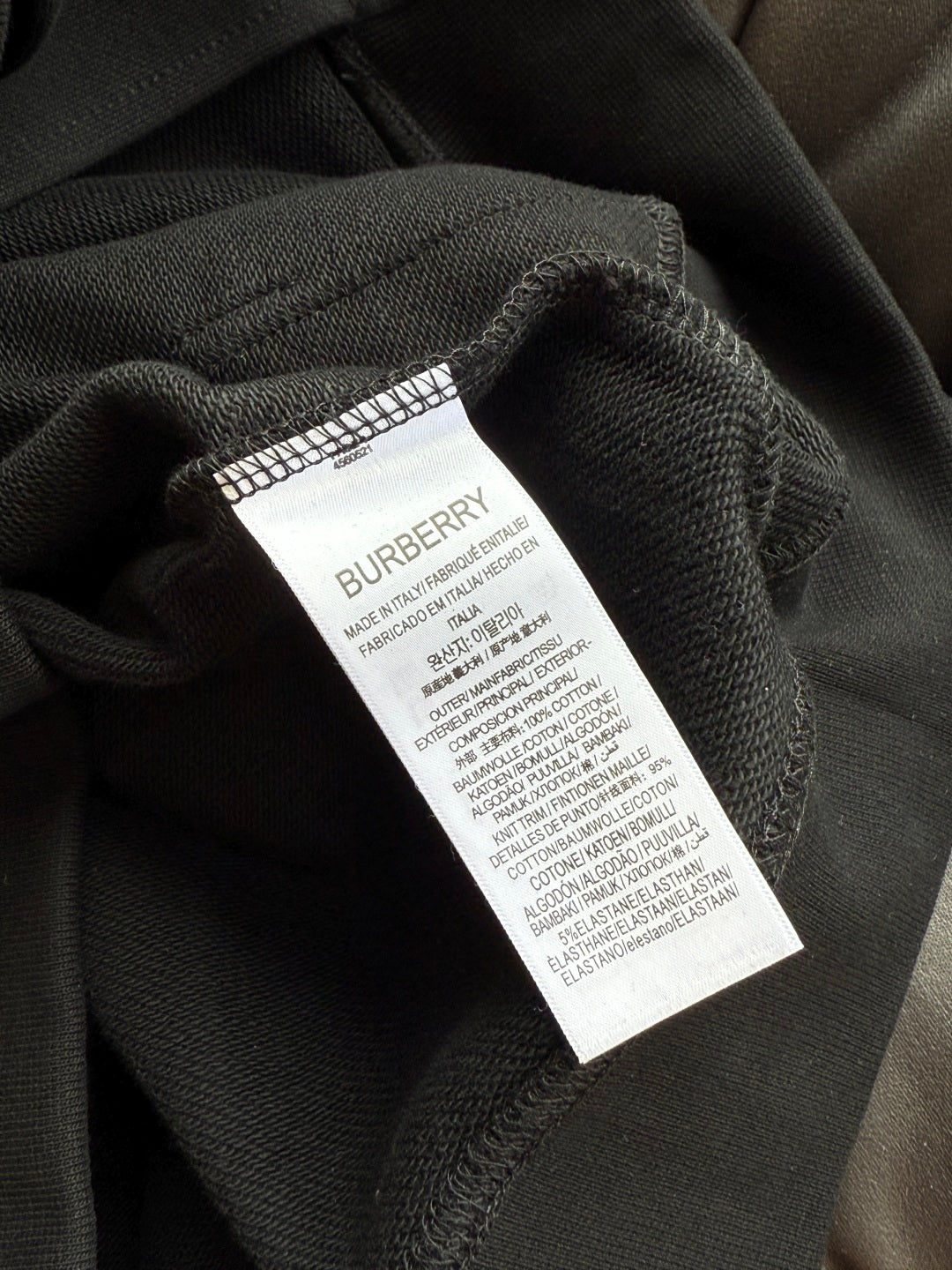 250825 A new high-quality classic must-have zippered hoodie