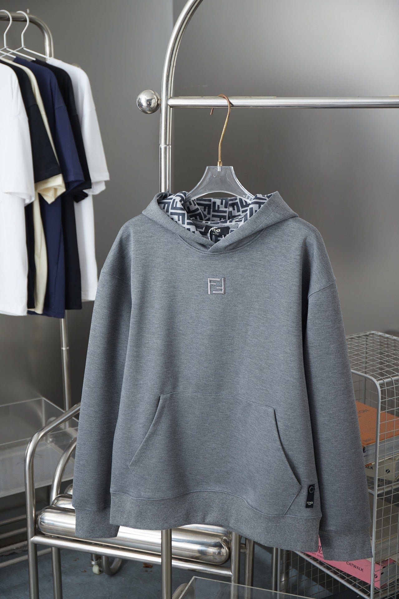 250825 New high-quality logo embroidered hoodie