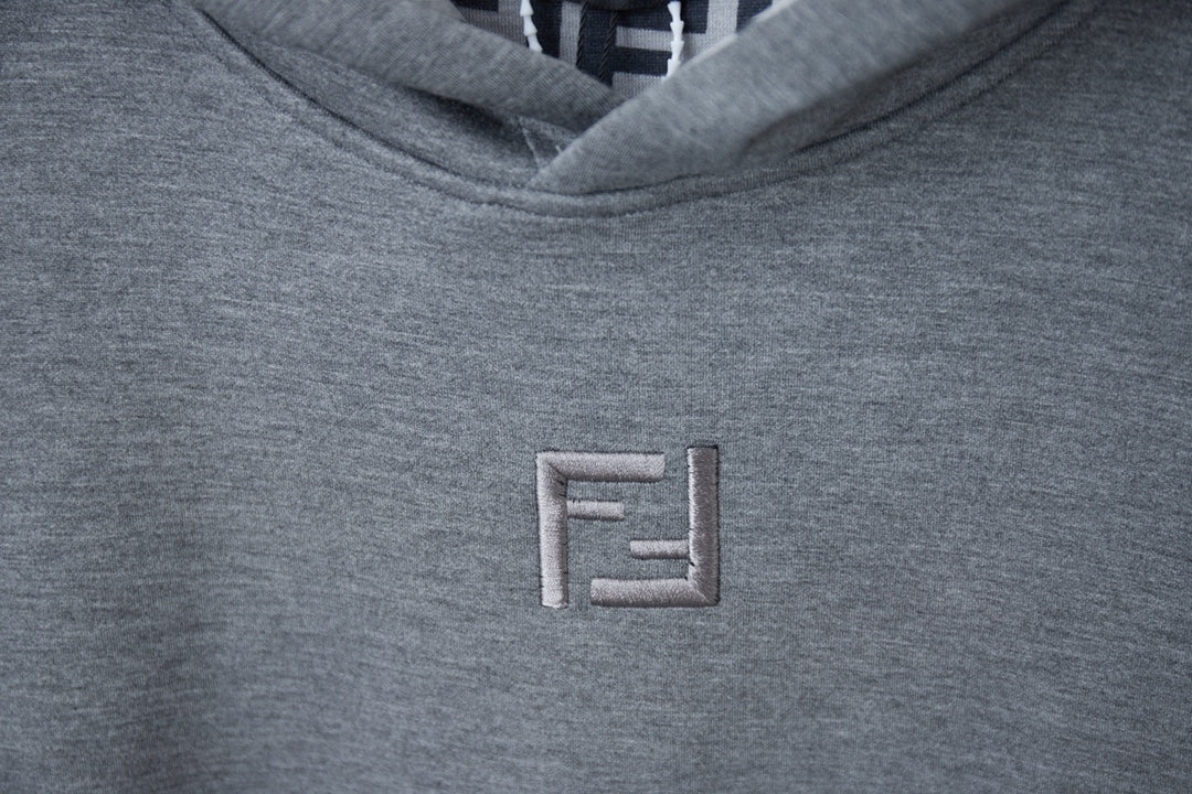 250825 New high-quality logo embroidered hoodie